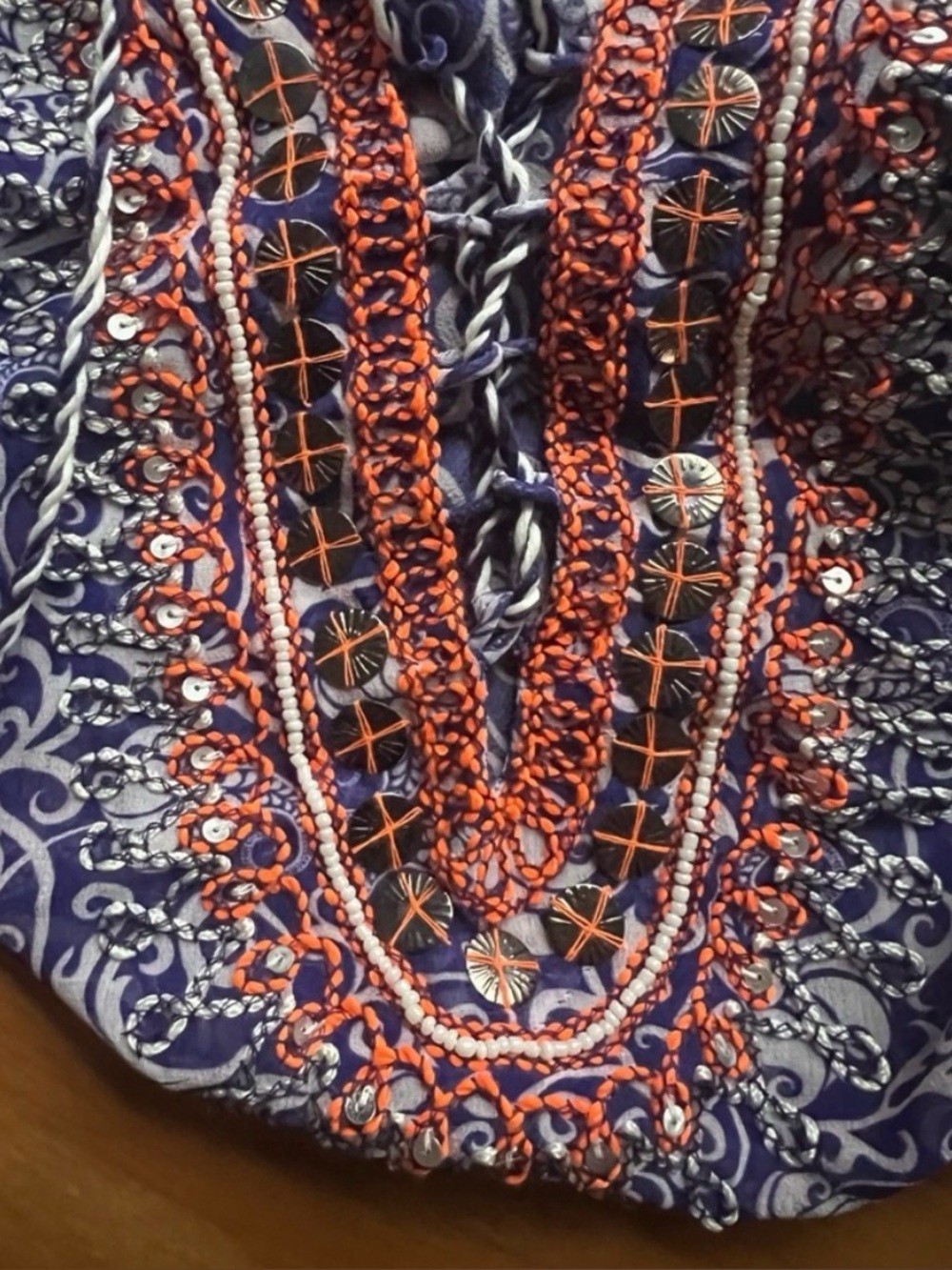 TAJ Sabrina Crippa Beaded 100% Silk Lightweight Top XS - Picture 10 of 13